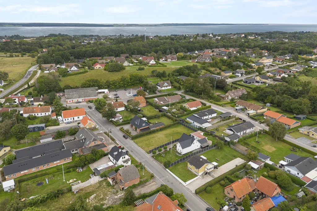 Maa asukohas Kalundborg