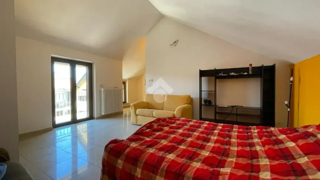 Magamistoad - Mansard Apartment with Terrace in Cassinasco