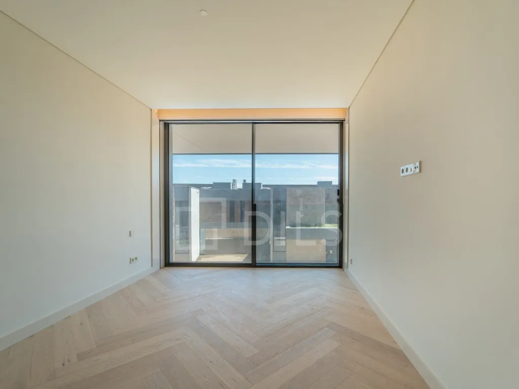 Toad - Luxury Apartment with River Views in Porto