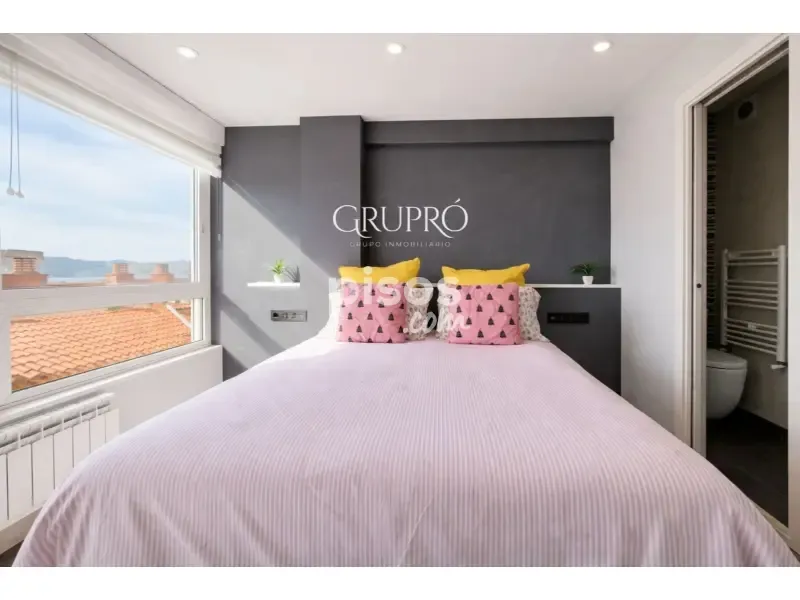 Bedrooms - Renovated Flat with Sea View in Torrecedeira