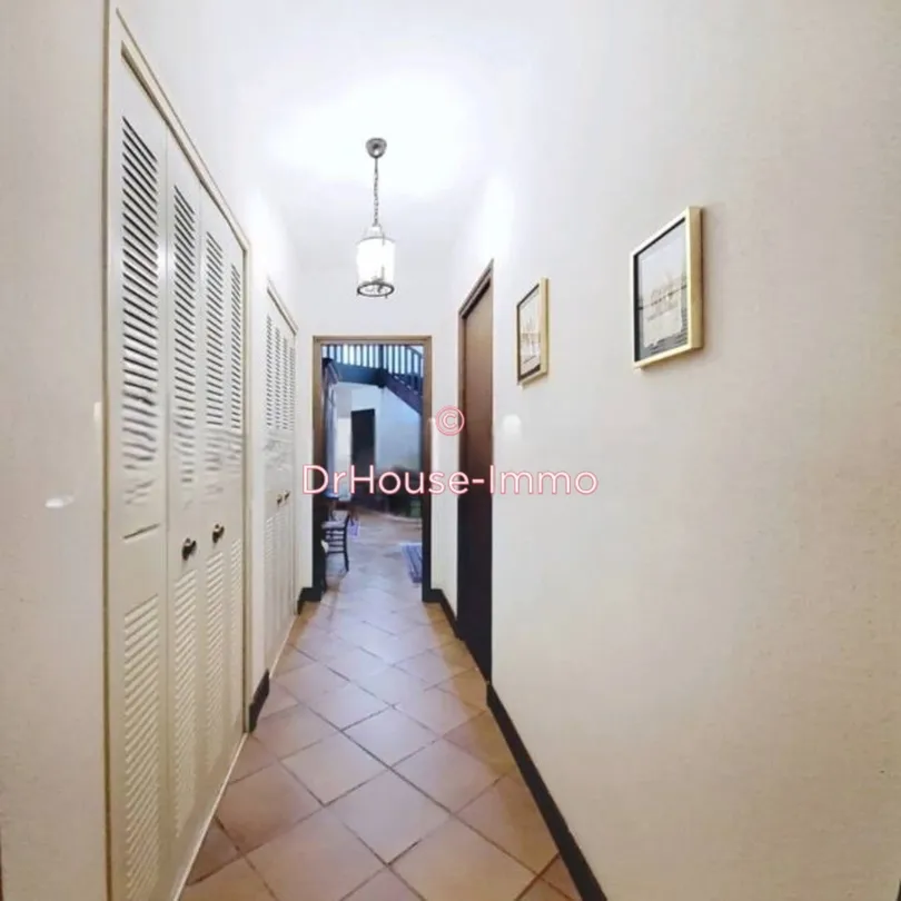 Esik - 6-Bedroom House with Pool in Chancelade