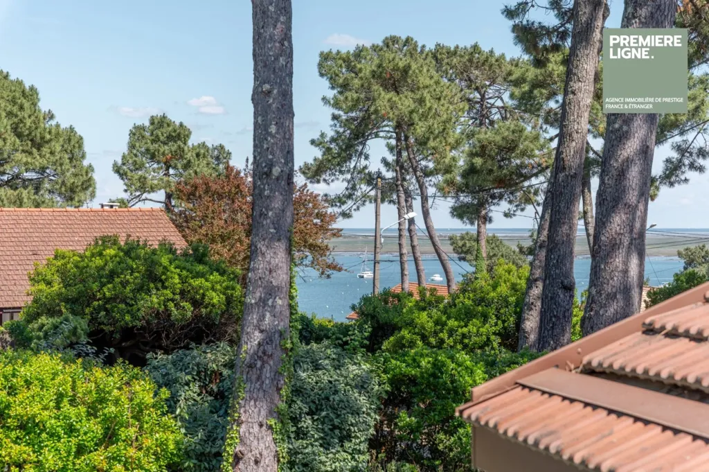 Aed - Architect's Villa with Pool in Le Canon