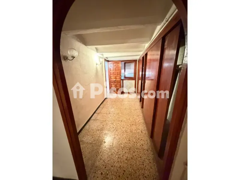 Entrée - Maison 6 pièces à ES