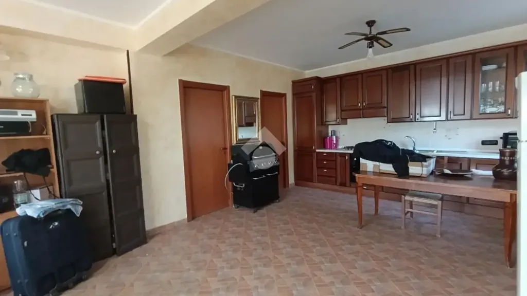 Cuisine - Bright Apartment with Balconies in Cropani
