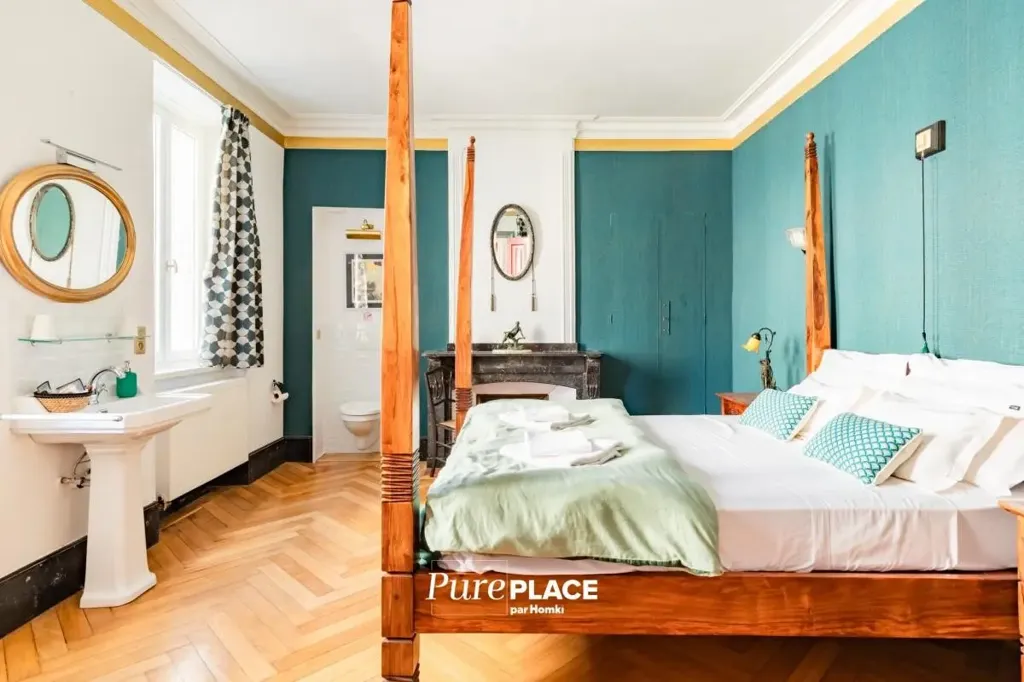 Chambres - Maison d'Hôtes de Caractère avec Piscine à Félines-Termenès