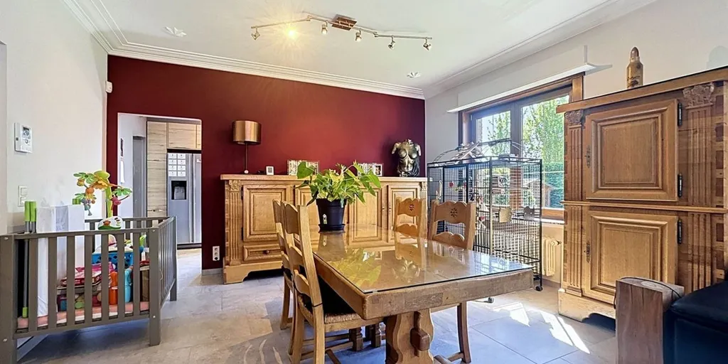 Söögituba - Villa with Pool and Project Land in Groot-Bijgaarden