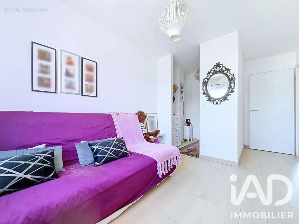 Chambres - Maison avec Terrasse et Jardin à Manom