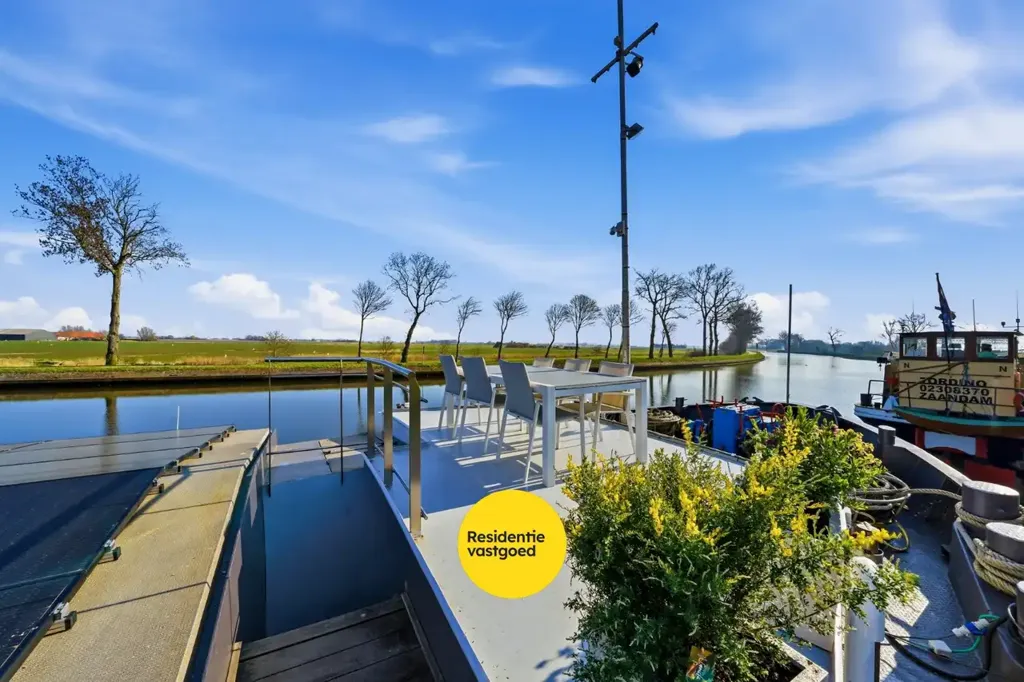 Välivaade - Unique Houseboat with B&B in Plassendale