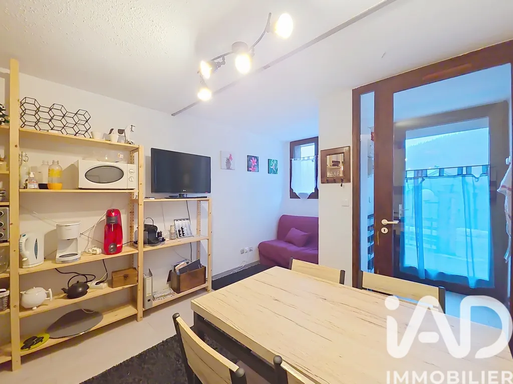 Salle à manger - Appartement pour Investisseur à Mijoux