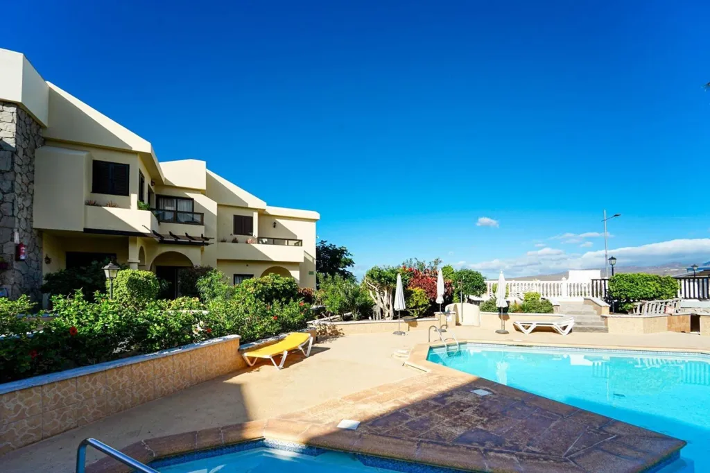 Piscine - Duplex with Pool and Terrace in Monte Solana