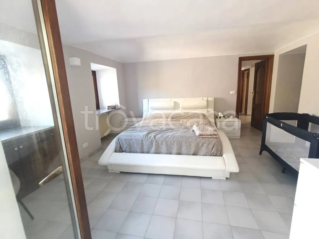 Chambres - Villa with Balcony Views in Giaveno