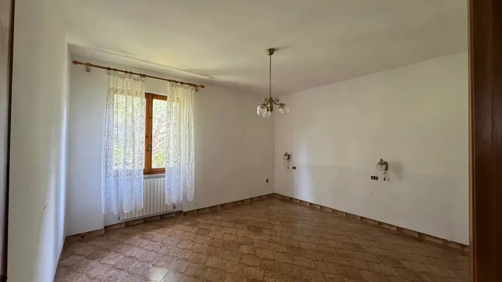 Pièces - Rustic Farmhouse with Lake View in Santa Luce
