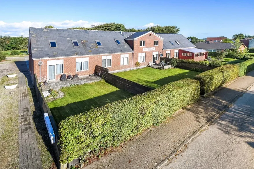 Õhuvaade - Mixed-Use Property with Development Potential in Hemmet