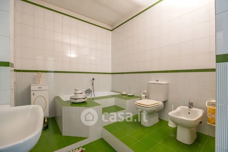 Salles de bain - Historic Estate with Panoramic Views in Portacomaro
