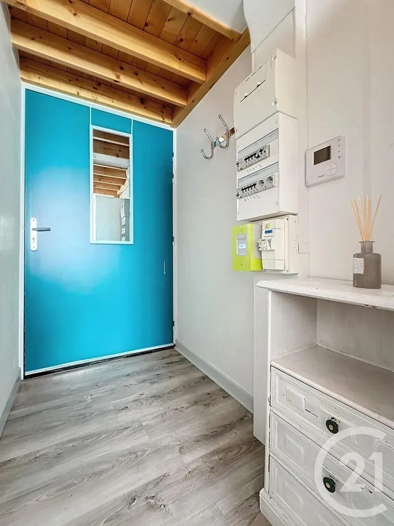Entrée - Studio Meublé avec Parking à Montbéliard
