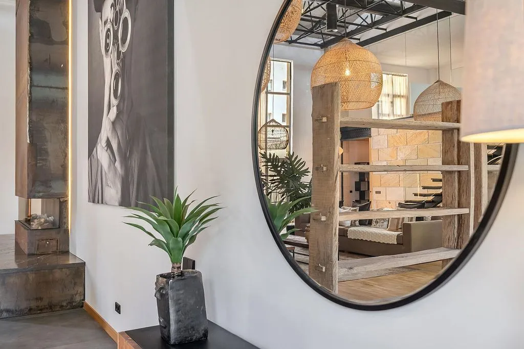 Esik - Loft with Rooftop Terrace in Santa Catalina