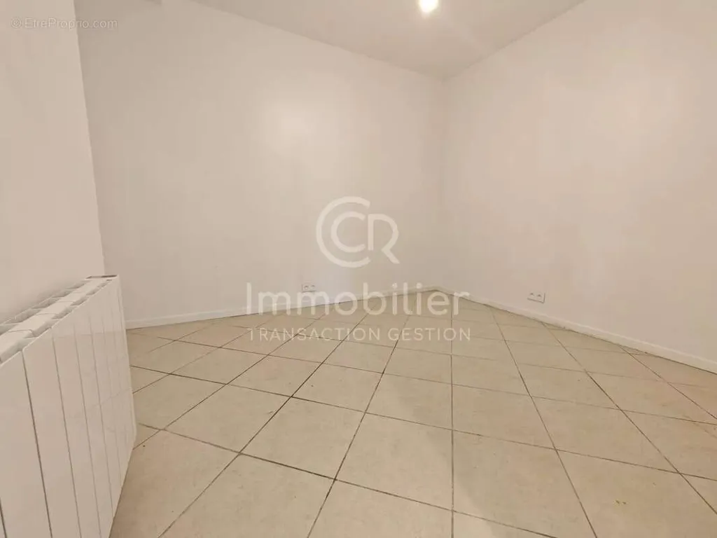 Toad - Renovated T2 Flat in City Centre