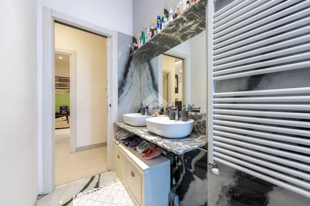 Vannitoad - Rear-Facing Apartment with Balcony in Saluzzo