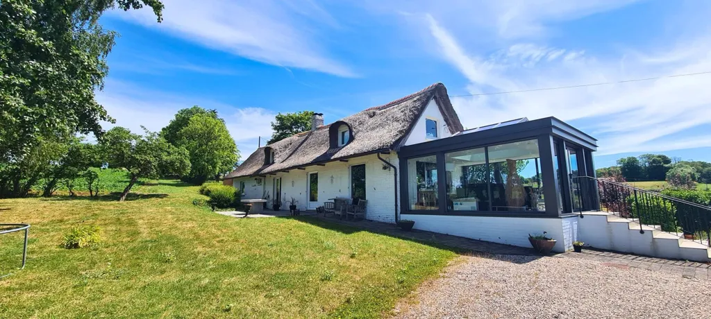 Esterno - Charming Chaumière with Panoramic Views near Renescure
