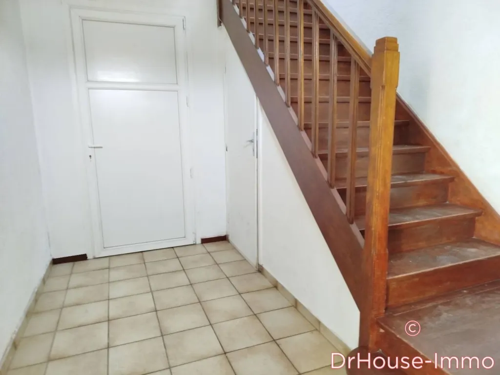 Rooms - 11-Piece Investment Property in Longuenesse