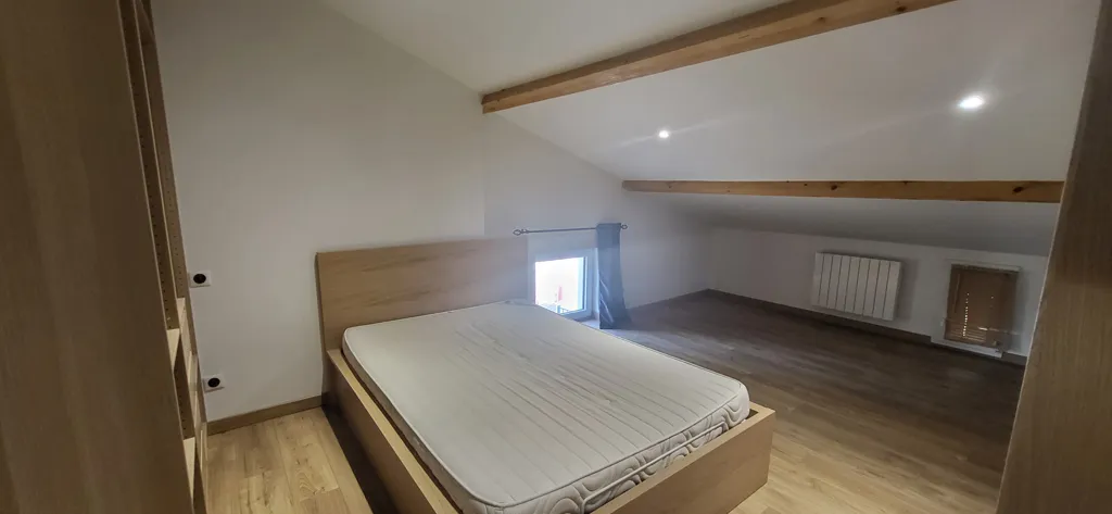 Chambres - Appartement Duplex Meublé avec Terrasse à SORBIERS