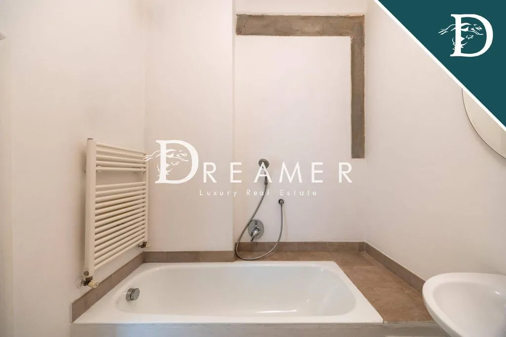 Salles de bain - Luxury Apartment with Garage in Florence