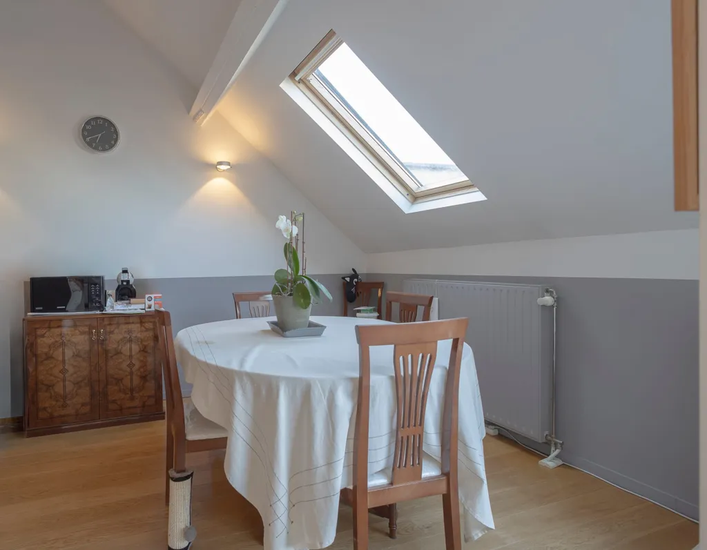 Salle à manger - Duplex Penthouse avec Terrasse à Forest