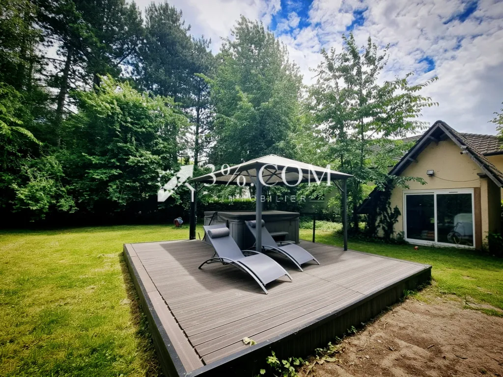 Terrace - Detached House with Garden in Verquigneul