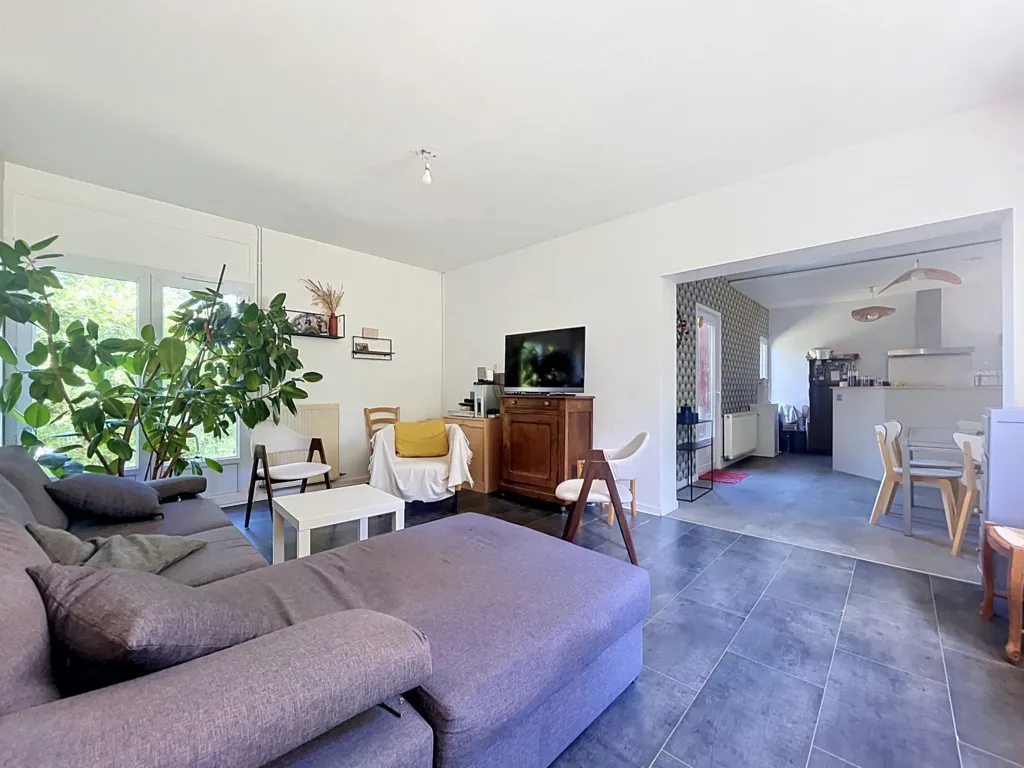 Elutuba - Charming Bungalow with Pool in Châtel-Guyon