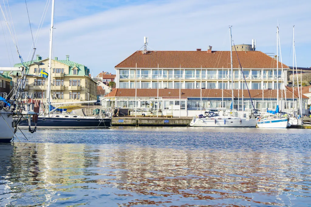 Välivaade - Maritime Villa with Pool and Sea View in Marstrand