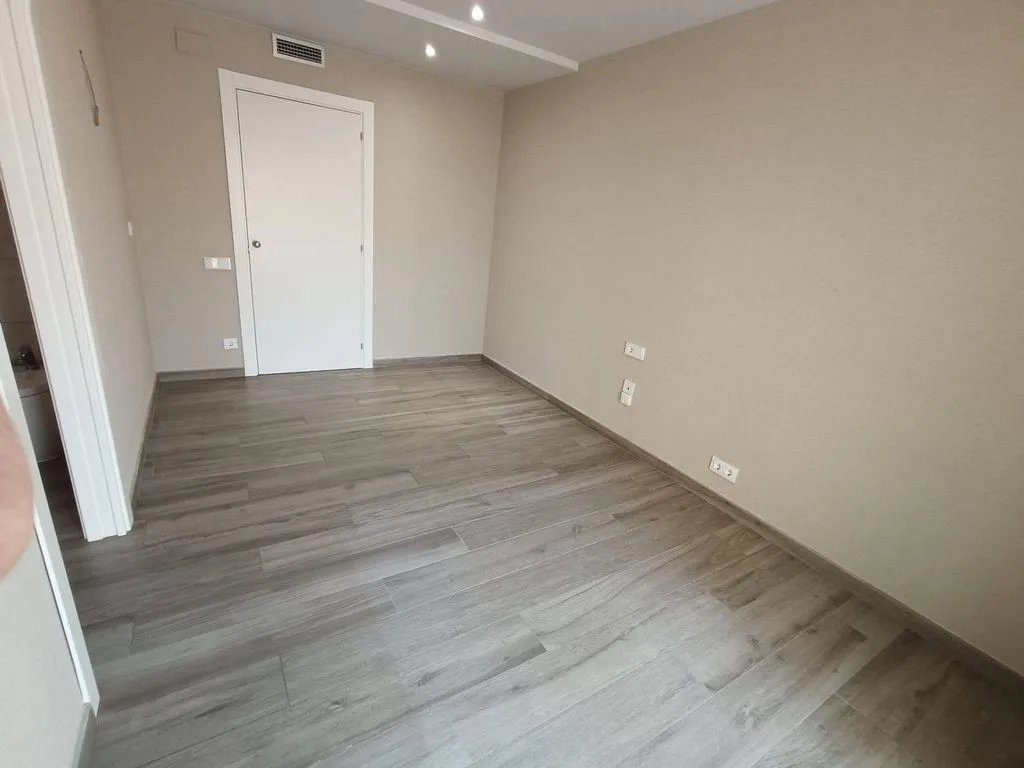 Rooms - Luxury Duplex Flat with Terrace in Arenys de Mar