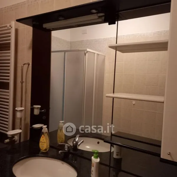 Salles de bain - Modern Studio with Balcony in Vigevano