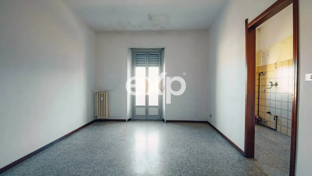 Pièces - Apartment with Balcony in Castellanza