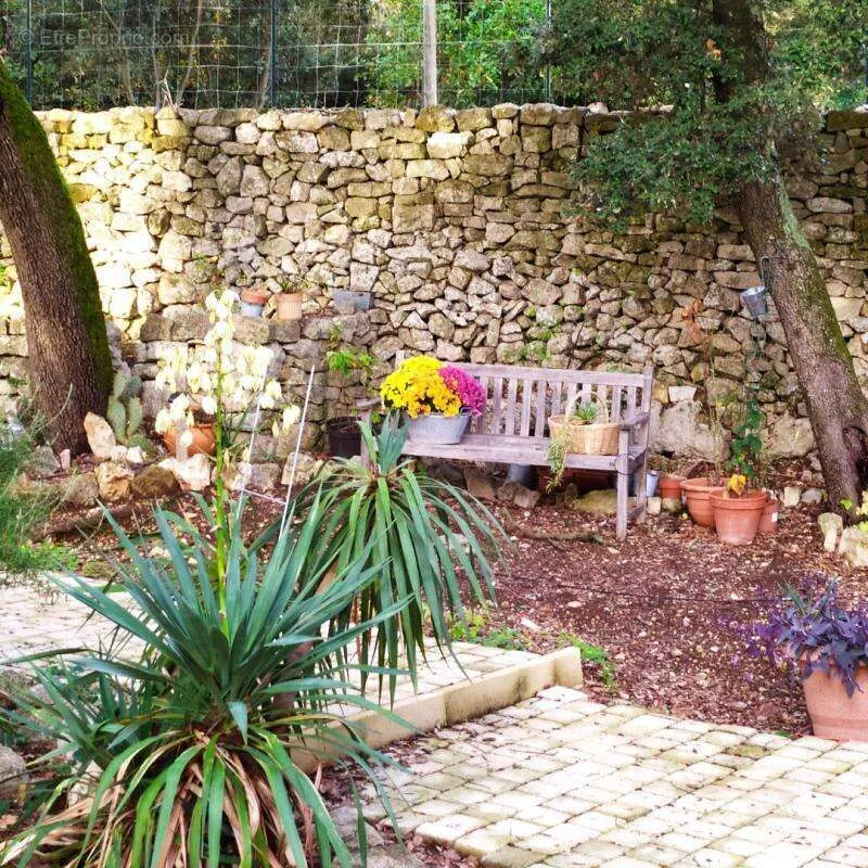 Giardino - Villa with Forest View in La Boissière