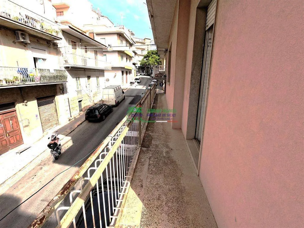 Rõdu - Apartment with Balconies in Ragusa