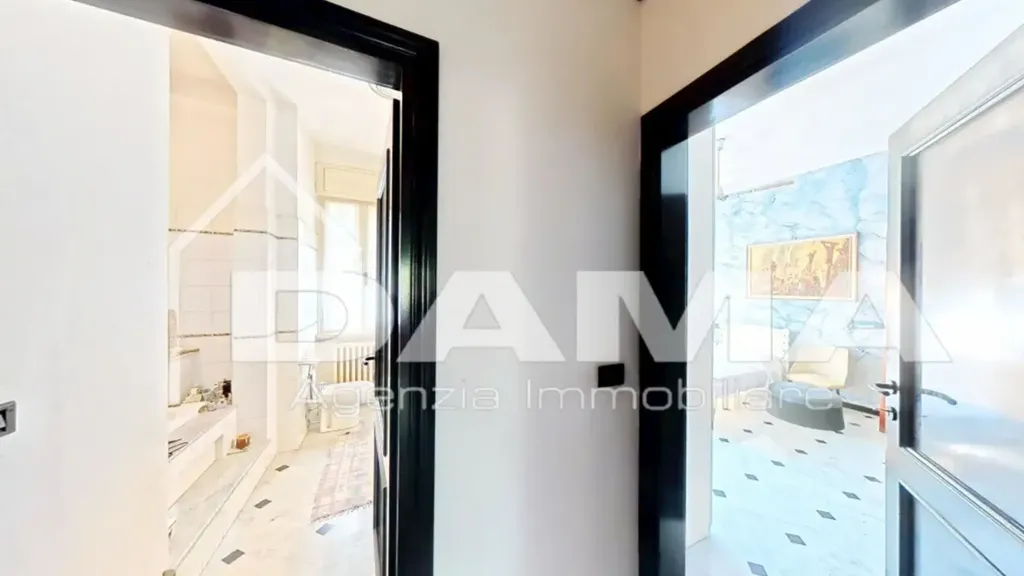 Esik - Apartment with Balcony in Forlì's Risorgimento