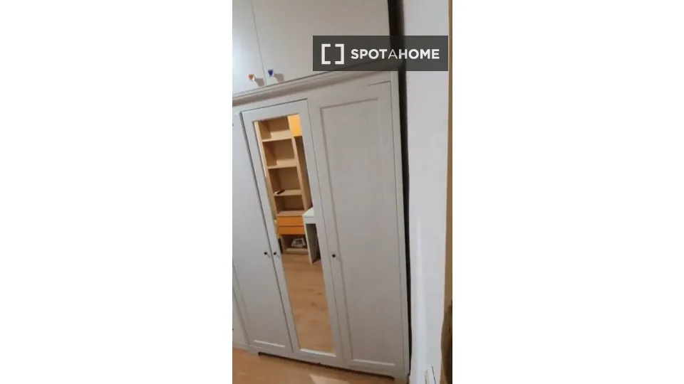 Stanze - Shared Room with Terrace in Prosperidad, Madrid