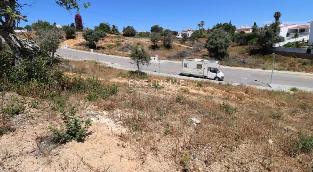 Garden - Development Land with Sea Views in Carvoeiro