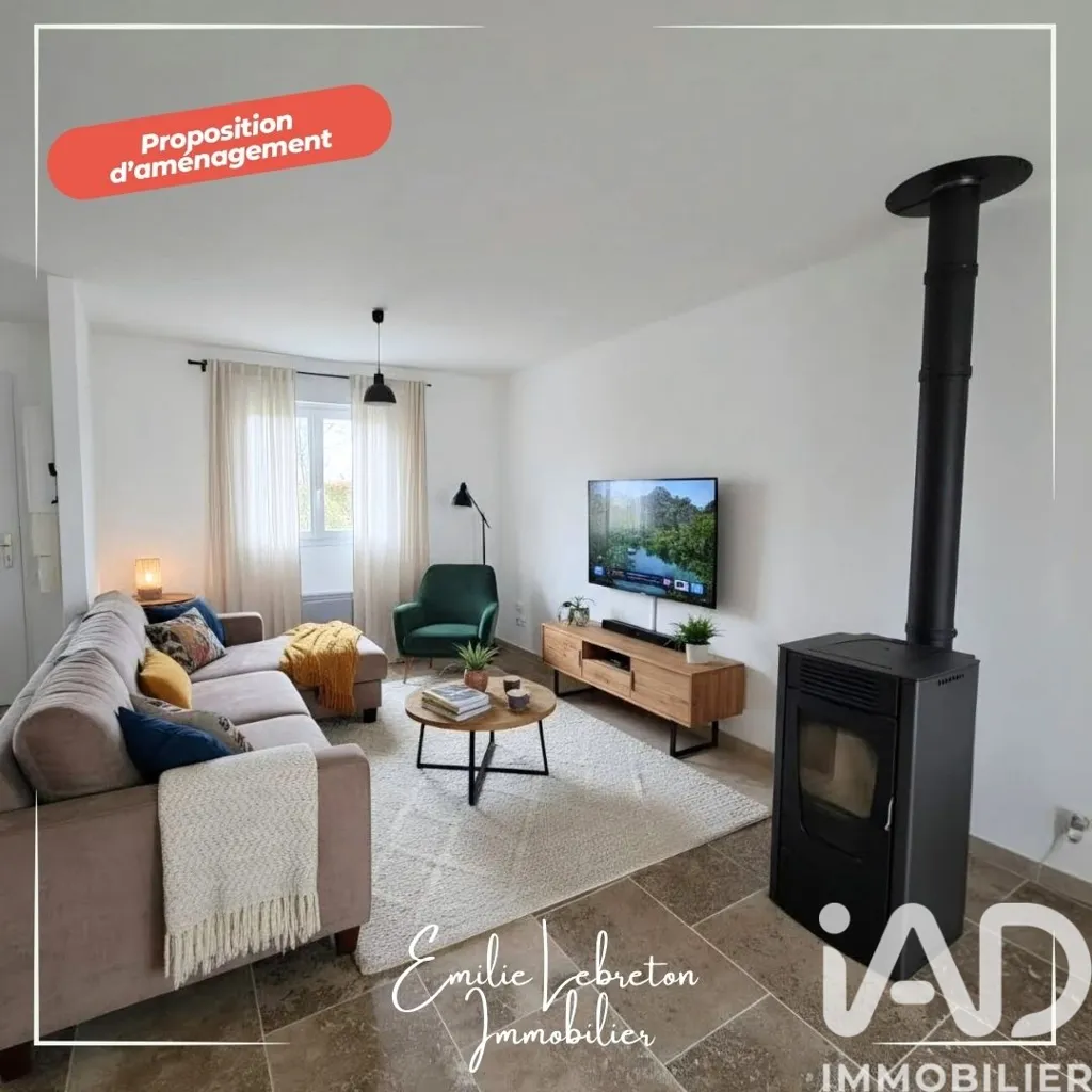 Séjour - Maison de Plain-Pied avec Jardin à Le Thil-Riberpré