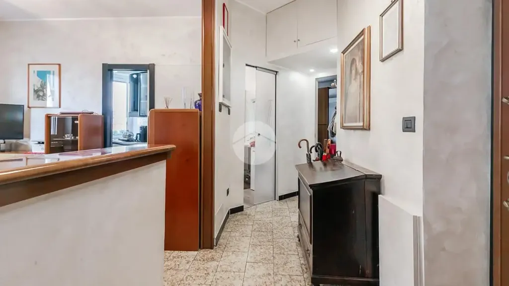 hallway_entrance