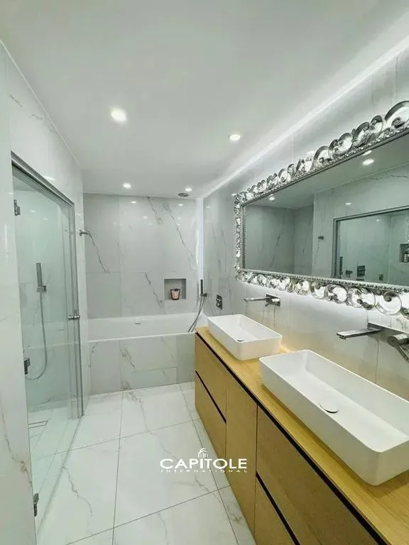 Salles de bain - Complexe d'Appartements de Luxe Classé Patrimoine à Antibes
