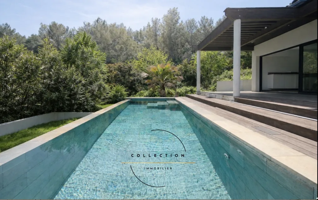Piscine - Villa Contemporaine avec Vue Dégagée à Montpellier