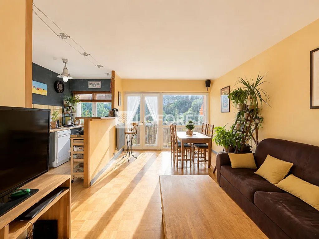Séjour - Appartement Traversant avec Balcons au Pecq