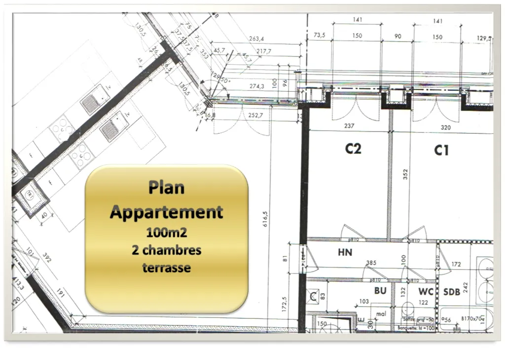 Plaan - Penthouse with Private Park in Quiet Area