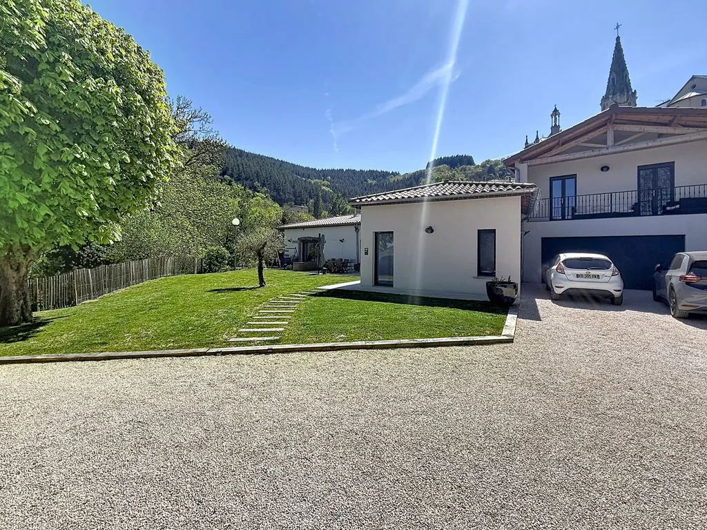 Välivaade - Luxury House with Pool in Cellieu