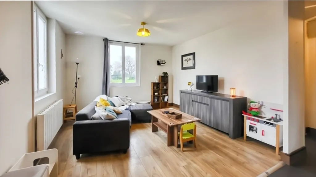 Soggiorno - Renovated Apartment with Pyrenees View in Idron
