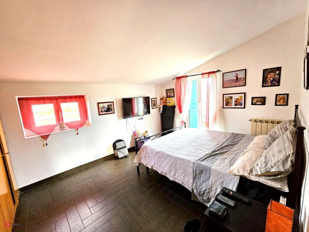 Chambres - Rustic Attico with Terrazzo in Ciampino