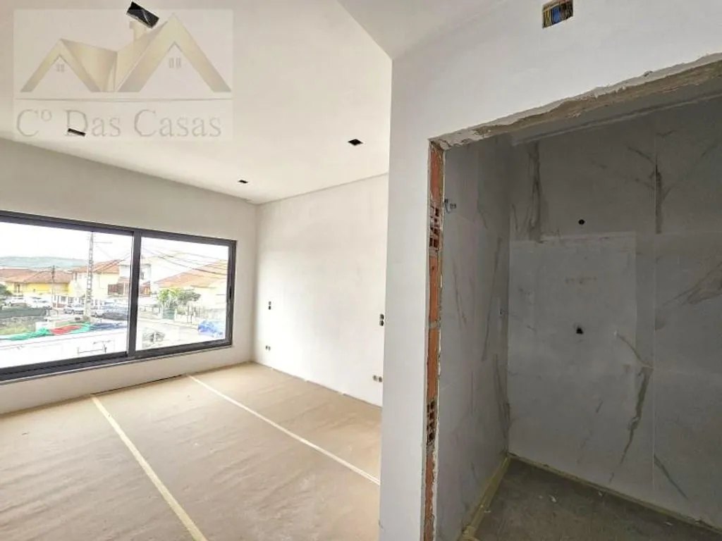 Pièces - Luxury Semidetached House with Pool in Loures