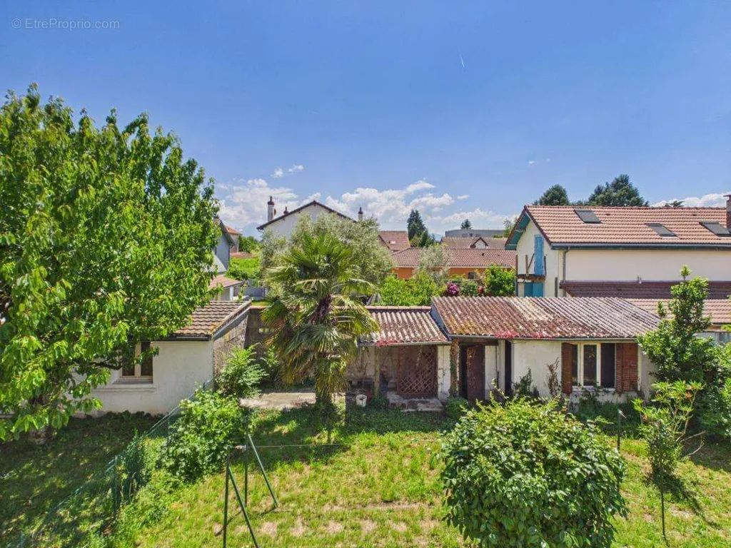 Maison 9 pièces à Tarbes