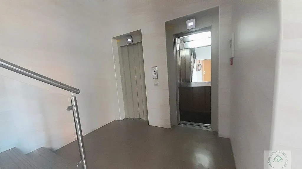 Entrée - Apartment with Terrace and Balcony in Txurdinaga